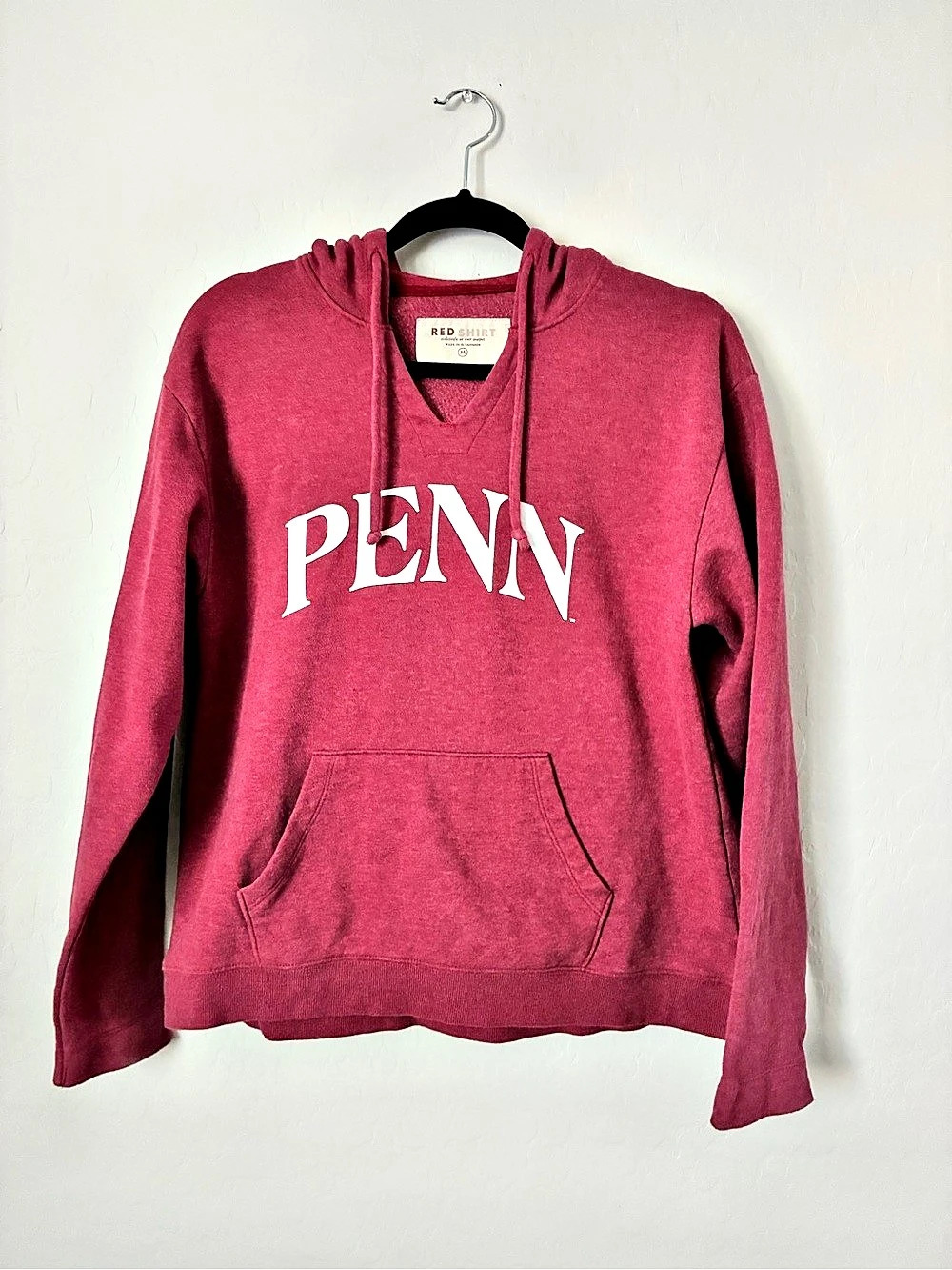 Red Shirt PENN University of Pennsylvania Hoodie Medium Ivy League
